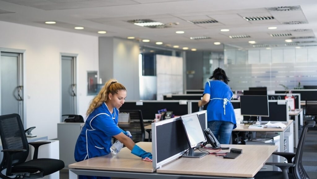 1631593047480_office-cleaning-min